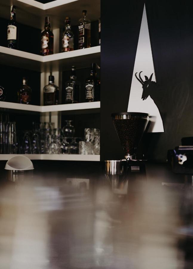 Pensiune Restaurant Capra Neagra Moisei Luaran gambar